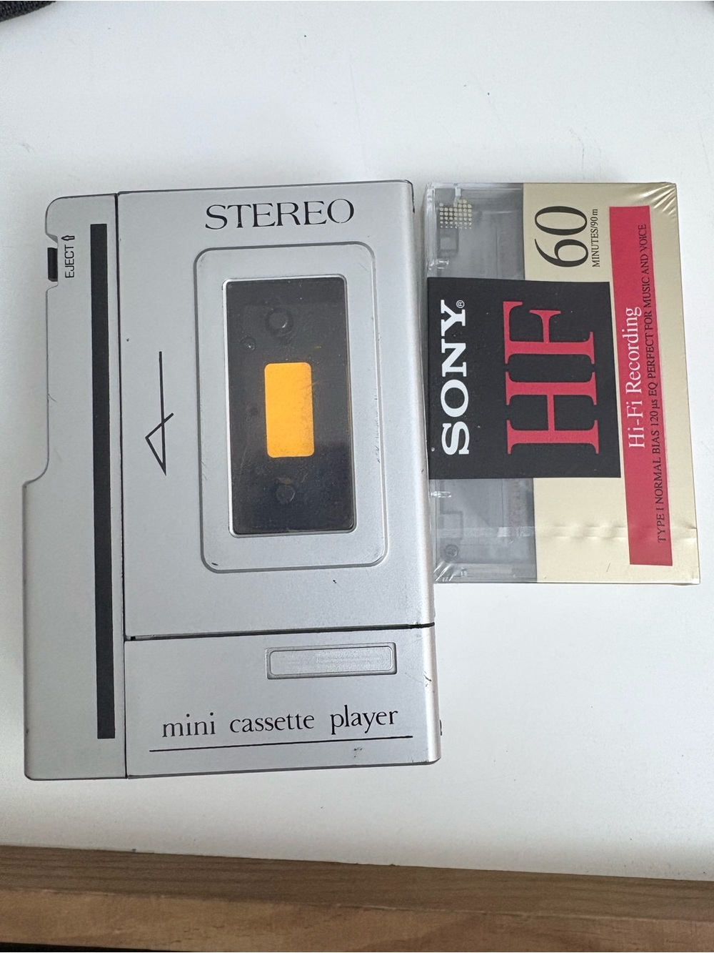 Verit Mini Stereo Cassette Player RARE VTG Model 8001T Tested